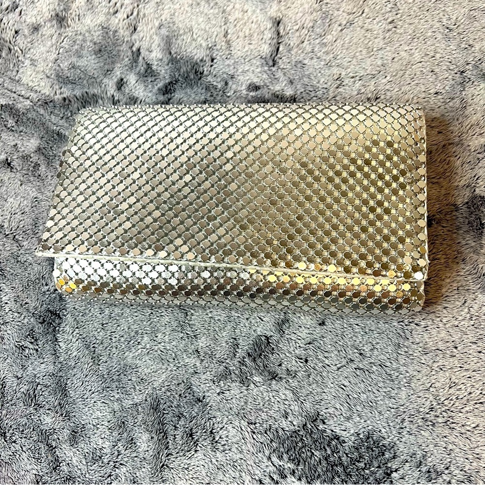 Jessica McClintock Gunne Sax Silver Metallic Mesh Evening Bag Purse